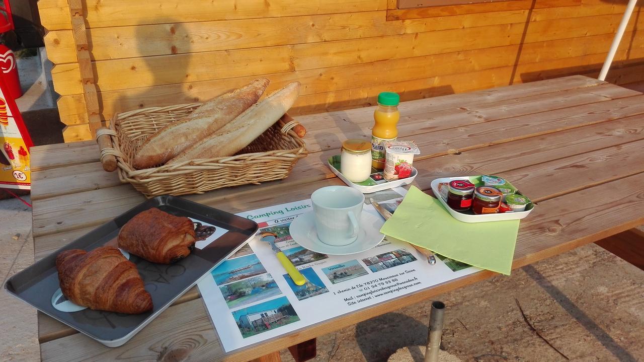 Camping Loisirs Des Groux Mousseaux-sur-Seine Экстерьер фото