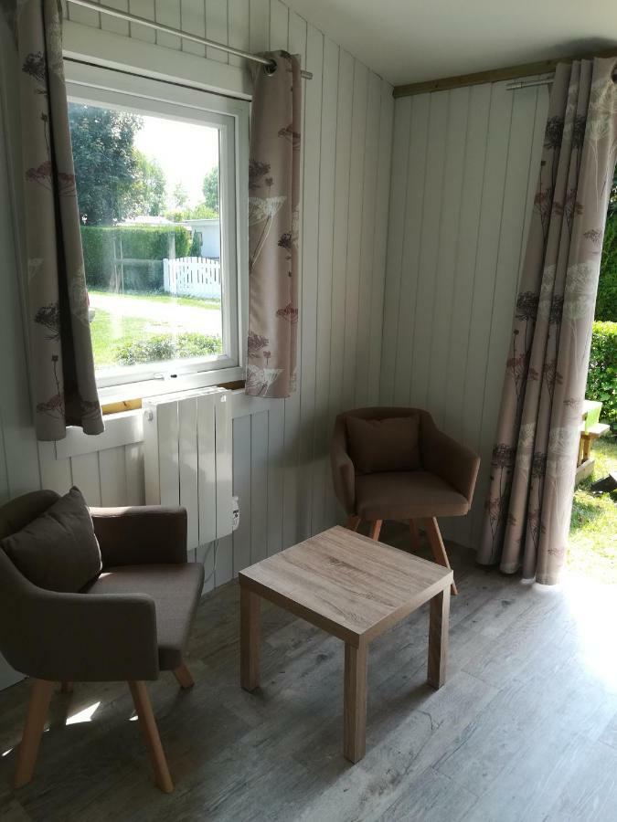 Camping Loisirs Des Groux Mousseaux-sur-Seine Экстерьер фото